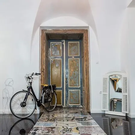 Irenes World - Boutique Apart كلوج-نابوكا